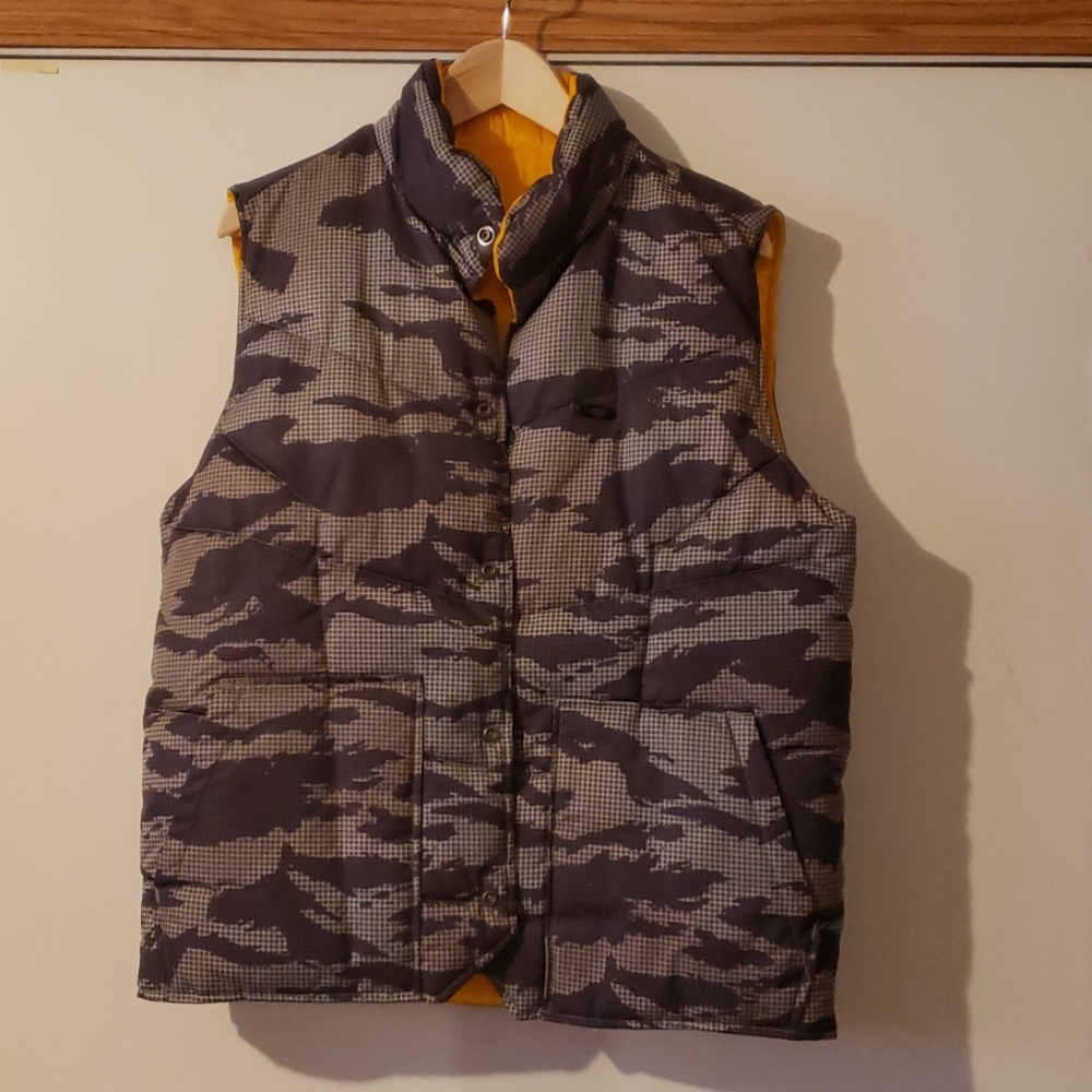 Mens Oakley vest